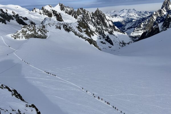 Cordée sur le Mont Blanc